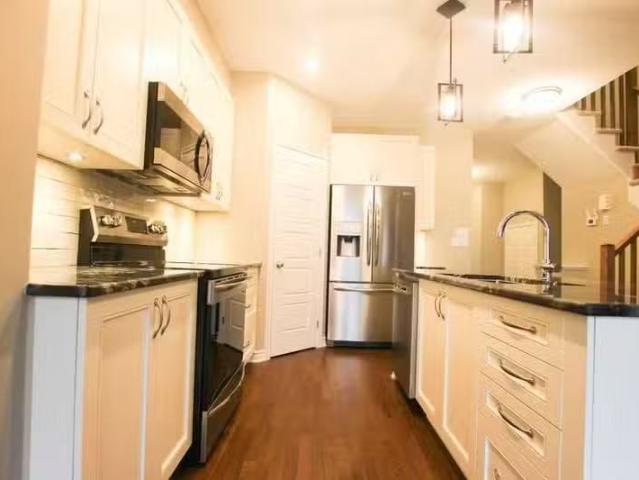 Condo for rent in Mulhurst Bay, Ontario