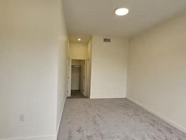 Condo for rent in Burnaby, British Columbia