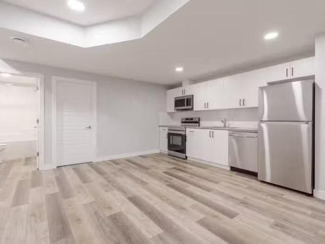 Condo for rent in Edmonton, Wedgewood