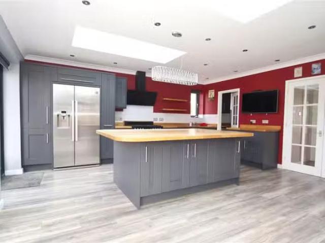 House for rent in Hayes, Colehill