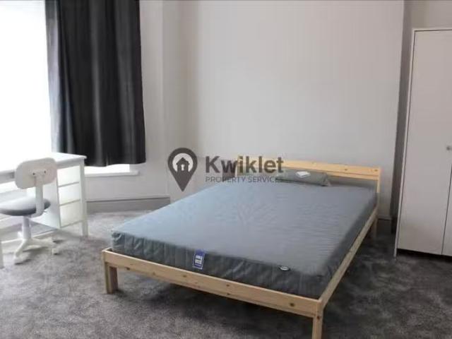 House for rent in Georgia, Greater Manchester