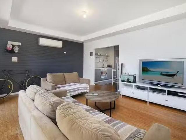 House for rent in Umina Beach, New South Wales