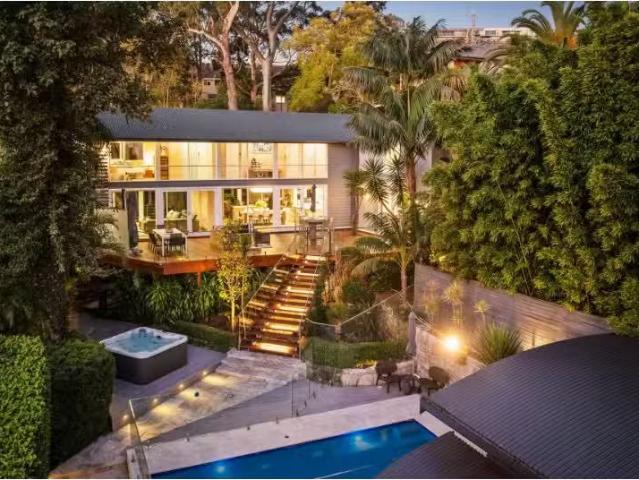 House for rent in Lower North Shore, Sydney