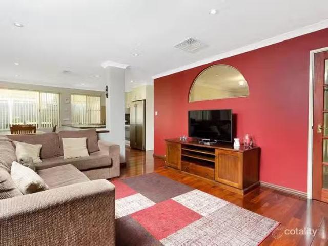 House for rent in Success, Western Australia