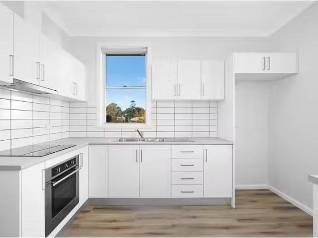 House for rent in Seven Hills, New South Wales