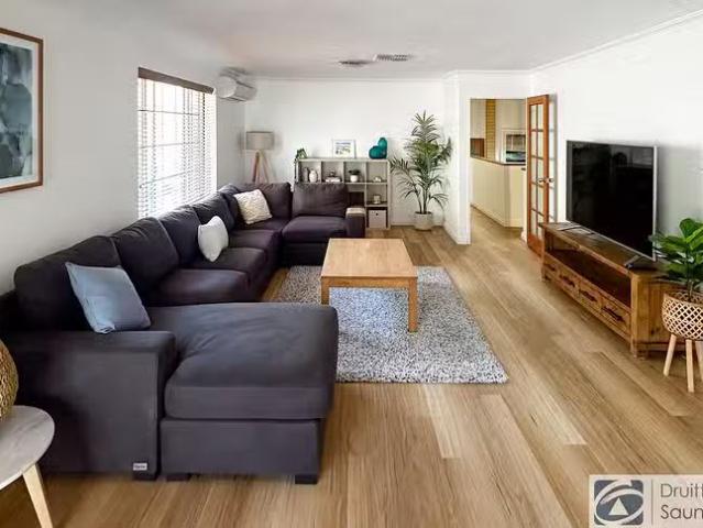 House for rent in Stirling, Western Australia