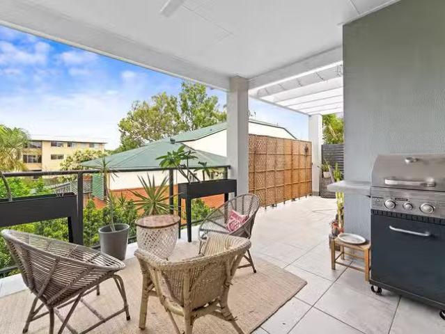Apartment for rent in Toombul, Queensland