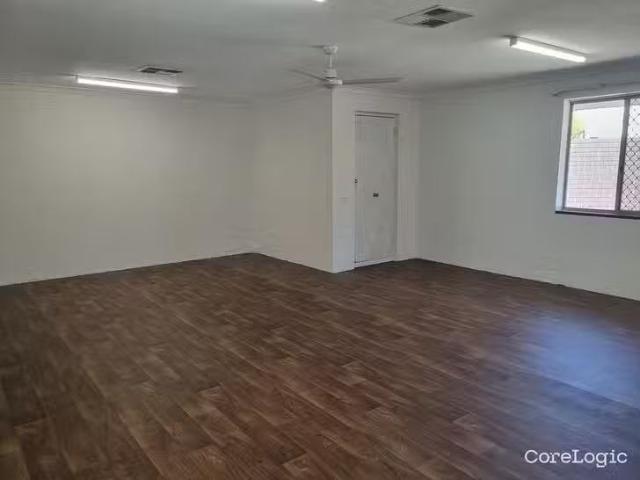 House for rent in Calista, Western Australia