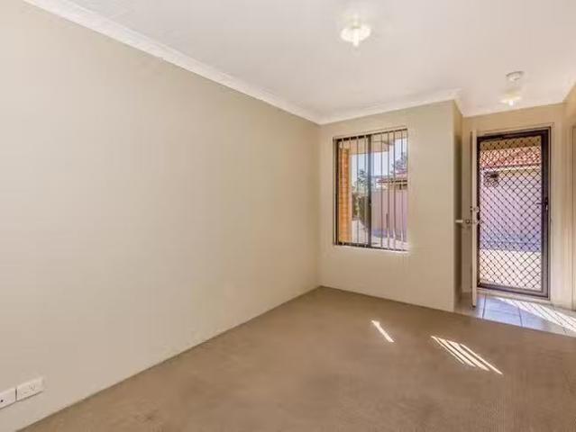 Apartment for rent in Warnbro, Western Australia