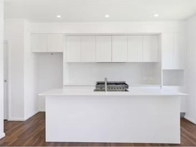 Condo for rent in Wollongong West, New South Wales