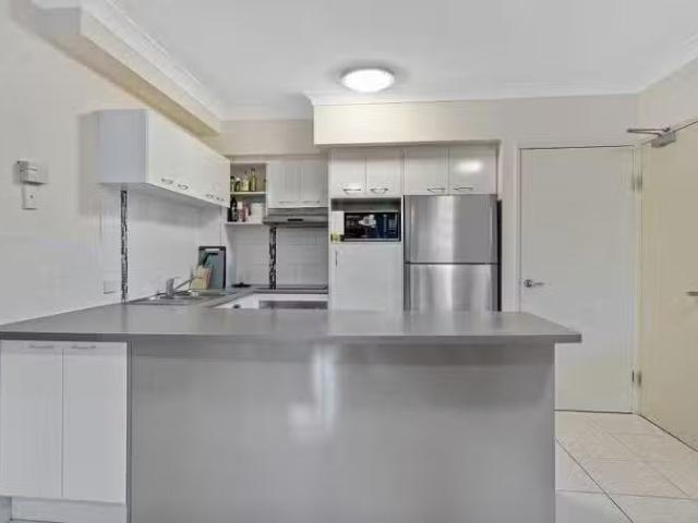 Apartment for rent in Toombul, Queensland