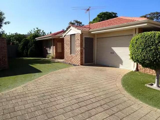 House for rent in Forrestfield, Western Australia