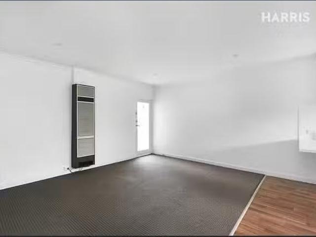 Apartment for rent in Horseshoe Creek, South Australia