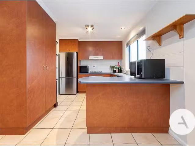 House for rent in Dunlop, Australian Capital Territory