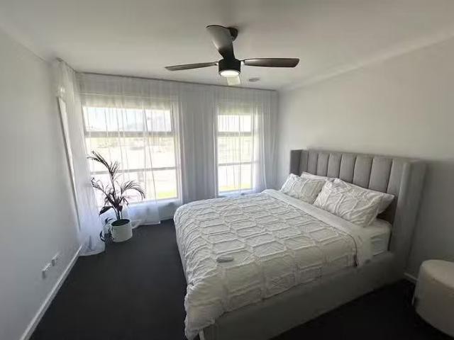 House for rent in Kialla, Victoria