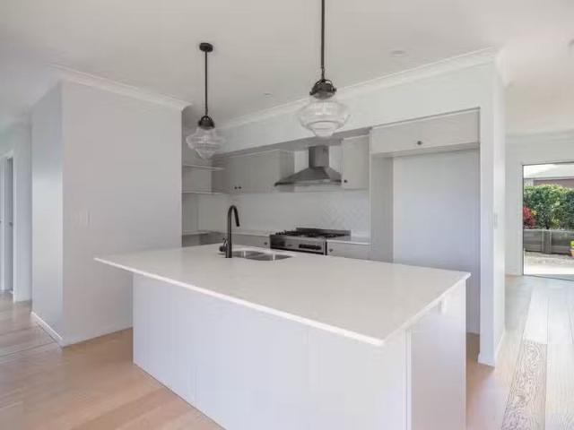 House for rent in Jones Hill, Queensland