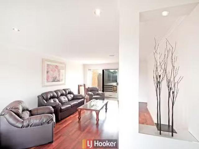 House for rent in Dunlop, Australian Capital Territory