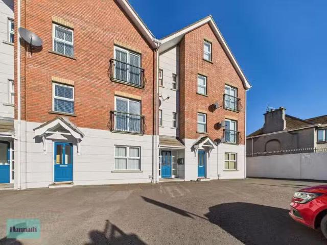House to rent in Corry, Connacht