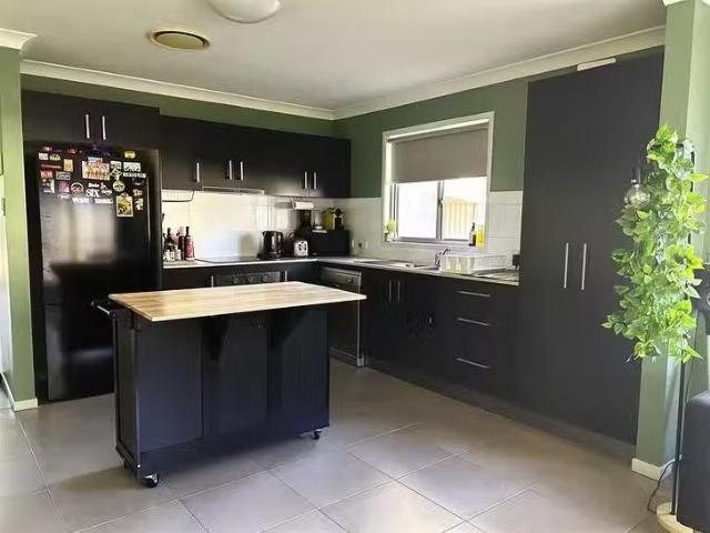 House for rent in Middlemount, Queensland
