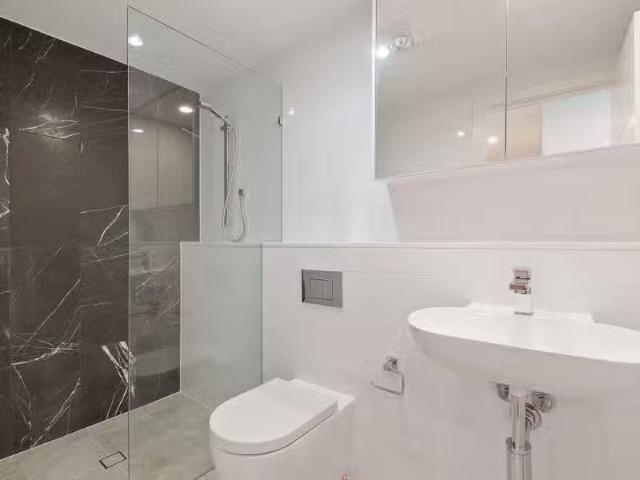 Apartment for rent in Toombul, Queensland