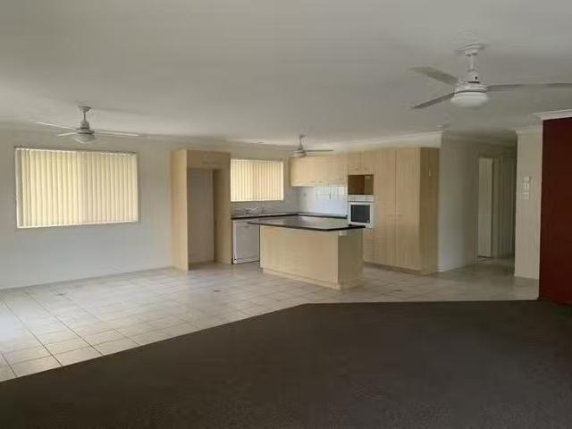 House for rent in Charlwood, Queensland