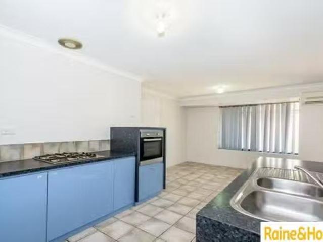House for rent in Waikiki, Western Australia