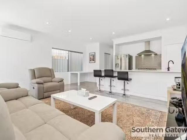 House for rent in Wellard, Western Australia