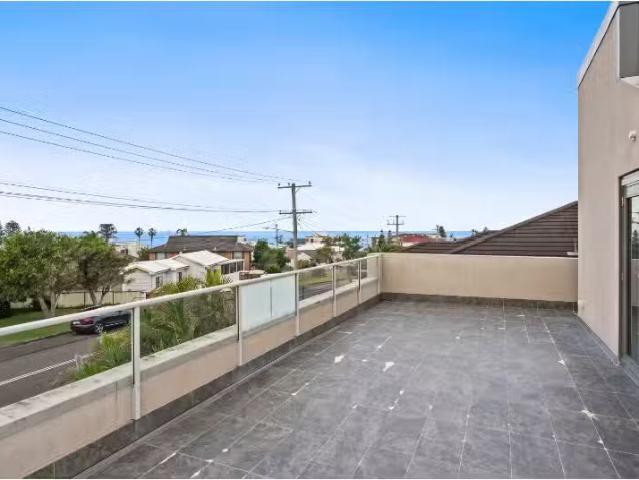 House for rent in Blue Bay, New South Wales
