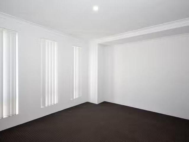 House for rent in Piara Waters, Western Australia