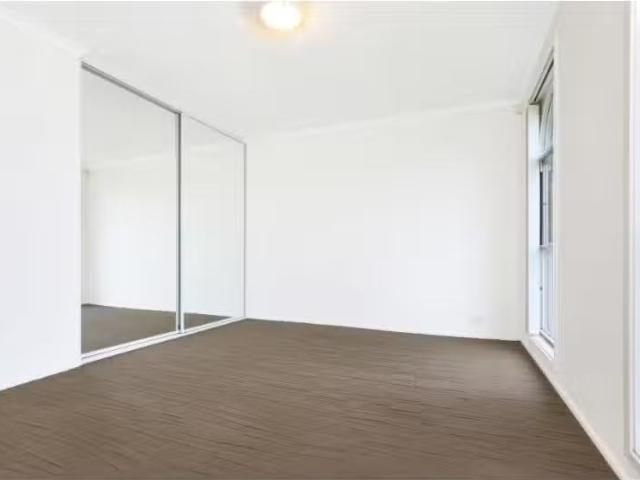 House for rent in Wollongong West, New South Wales