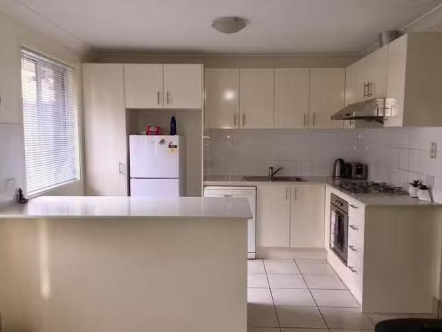 House for rent in Bossley Park, New South Wales