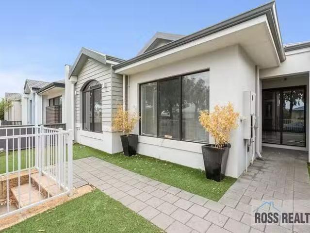 House for rent in Banksia Grove, Western Australia