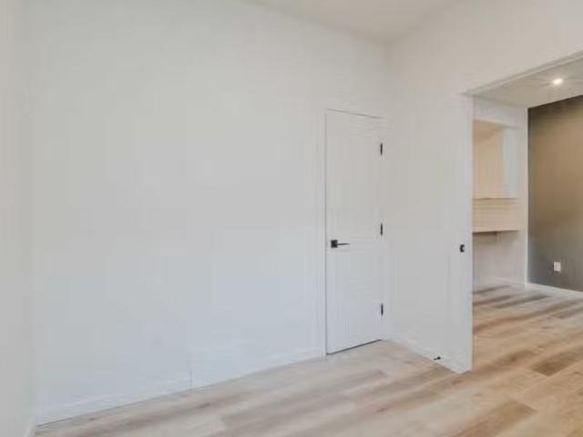 Condo for rent in Wedgewood, Alberta