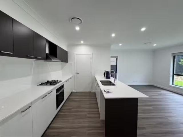 House for rent in Beaumont Hills, New South Wales