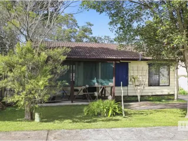 House for rent in Mannering Park, New South Wales