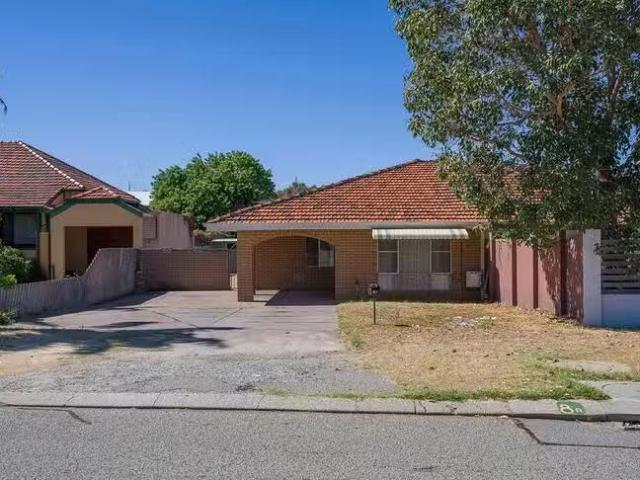 House for rent in Spearwood, Western Australia