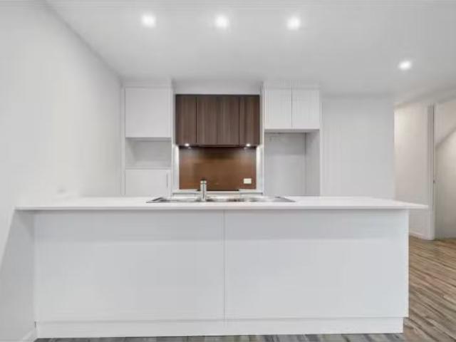 Condo for rent in Woden, Australian Capital Territory