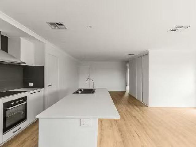 House for rent in South Guildford, Western Australia