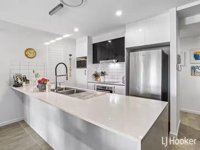 Apartment for rent in Toombul, Queensland