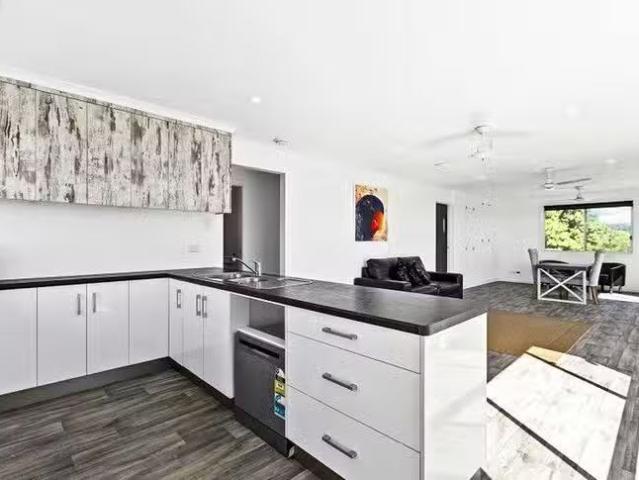 House for rent in St Mary, Queensland