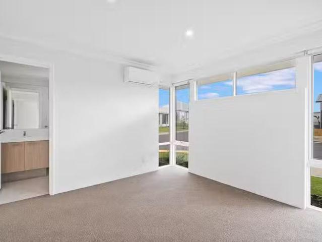 House for rent in Parklands, Western Australia