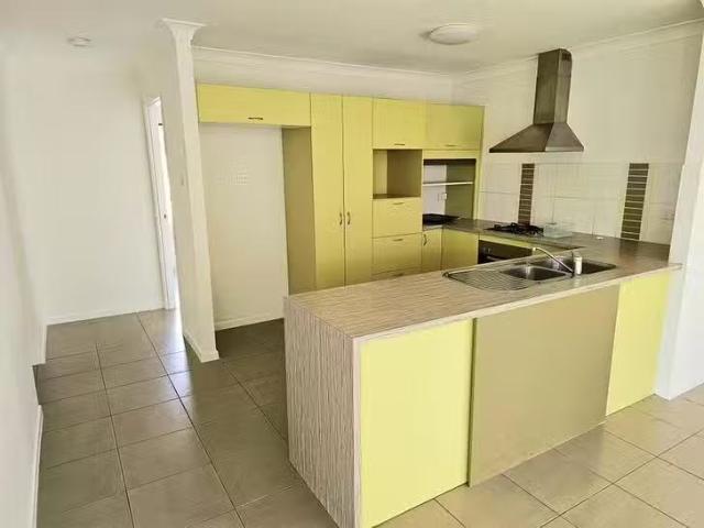 House for rent in Kirwan, Queensland