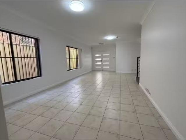 Condo for rent in Sydney, New South Wales