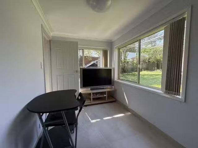House for rent in Beverly Hills, New South Wales