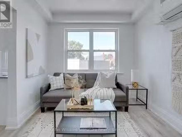 House for rent in Ancaster, Ontario