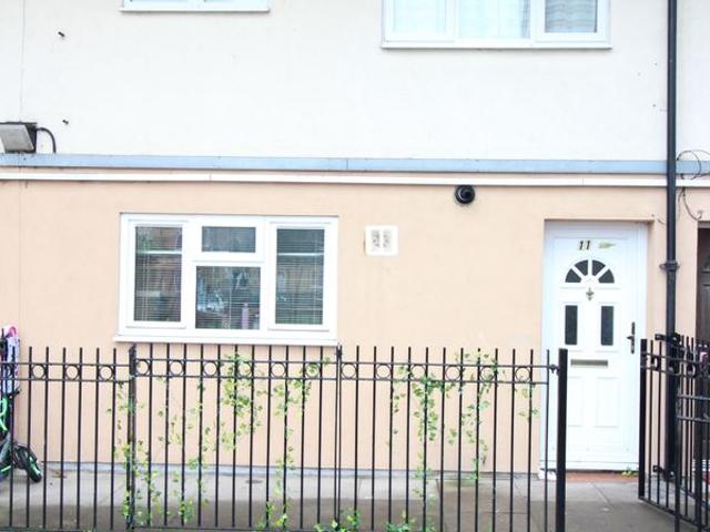 House for rent in London Borough of Ealing, Greenford