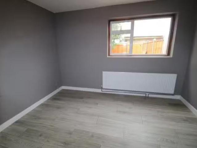 House for rent in Ponders End, Greater London