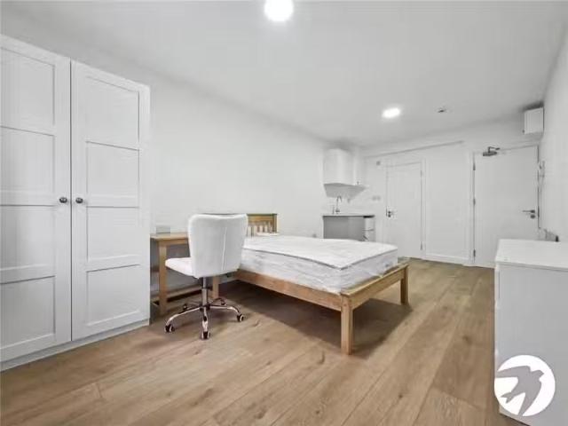 House for rent in Crayford, Greater London