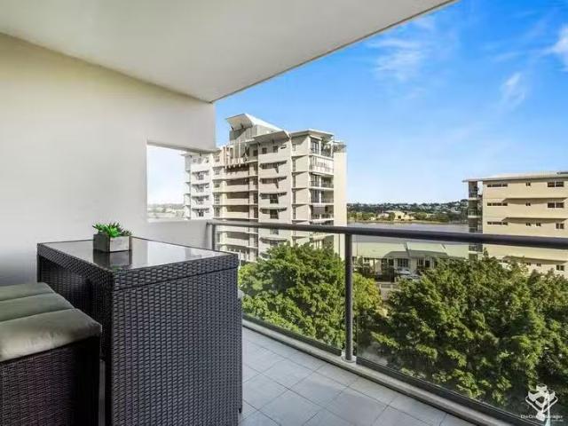 Apartment for rent in Toombul, Queensland