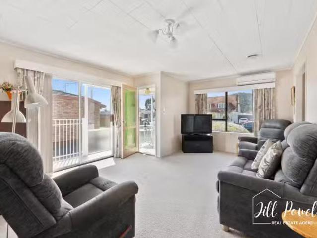 House for rent in Onehunga, Oroua County